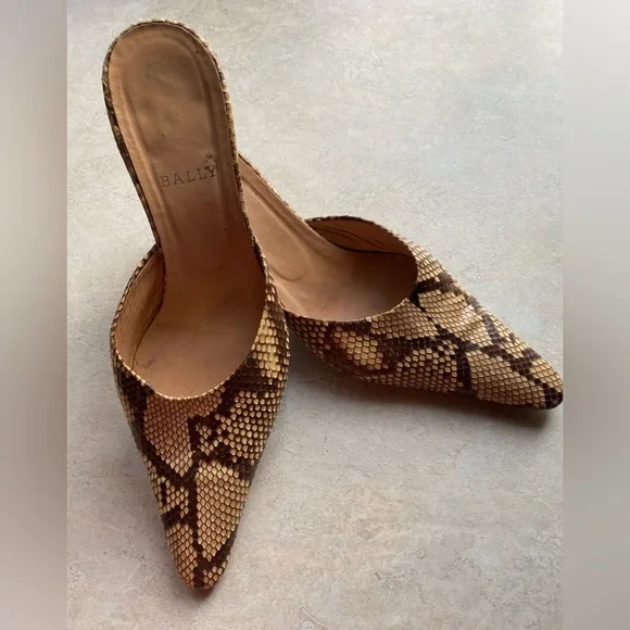 Bally Women's Tan and Brown Snakeskin Mules Vintage - Picture 3 of 7